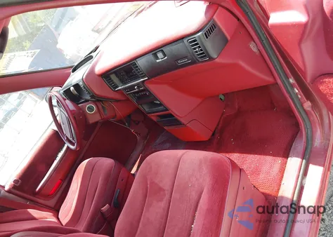 1993 Dodge Grand Caravan Se z USA, uszkodzony, nr VIN 1B4GH44R6PX723633